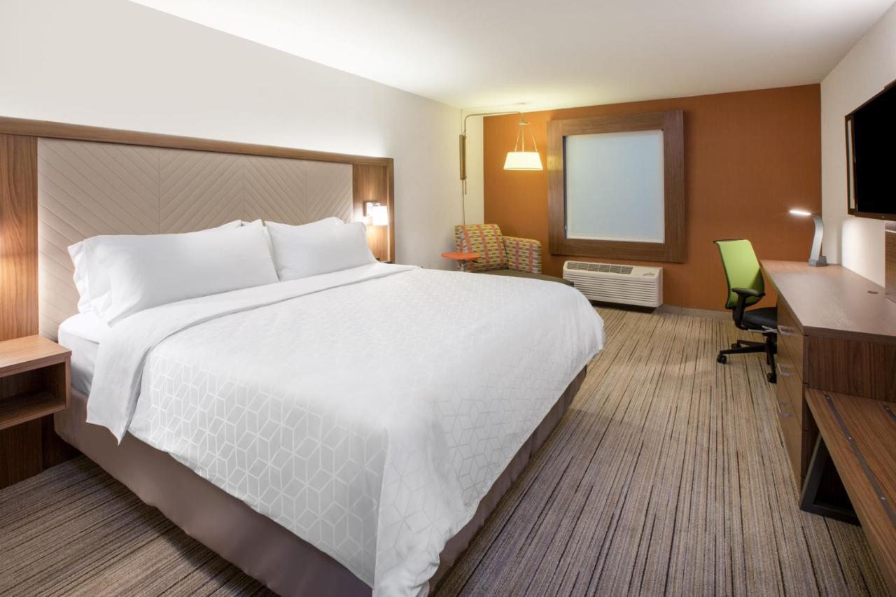 Holiday Inn Express & Suites Dyersburg By Ihg Экстерьер фото