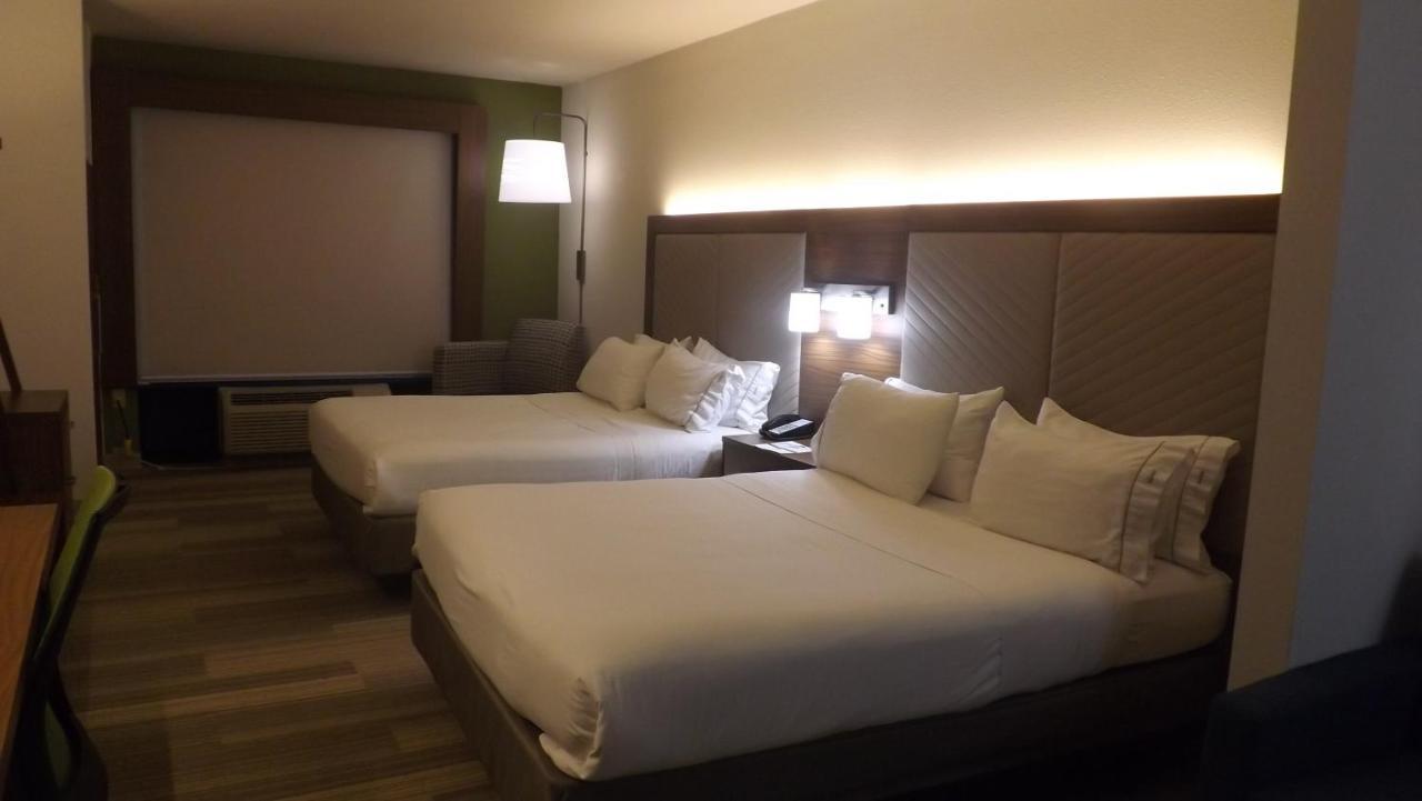 Holiday Inn Express & Suites Dyersburg By Ihg Экстерьер фото