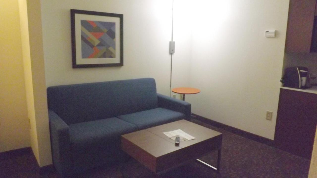 Holiday Inn Express & Suites Dyersburg By Ihg Экстерьер фото