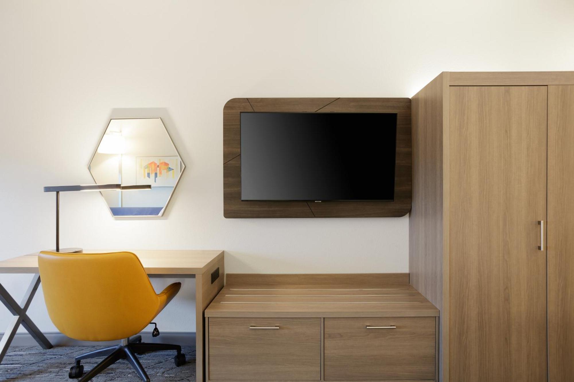 Holiday Inn Express & Suites Dyersburg By Ihg Экстерьер фото
