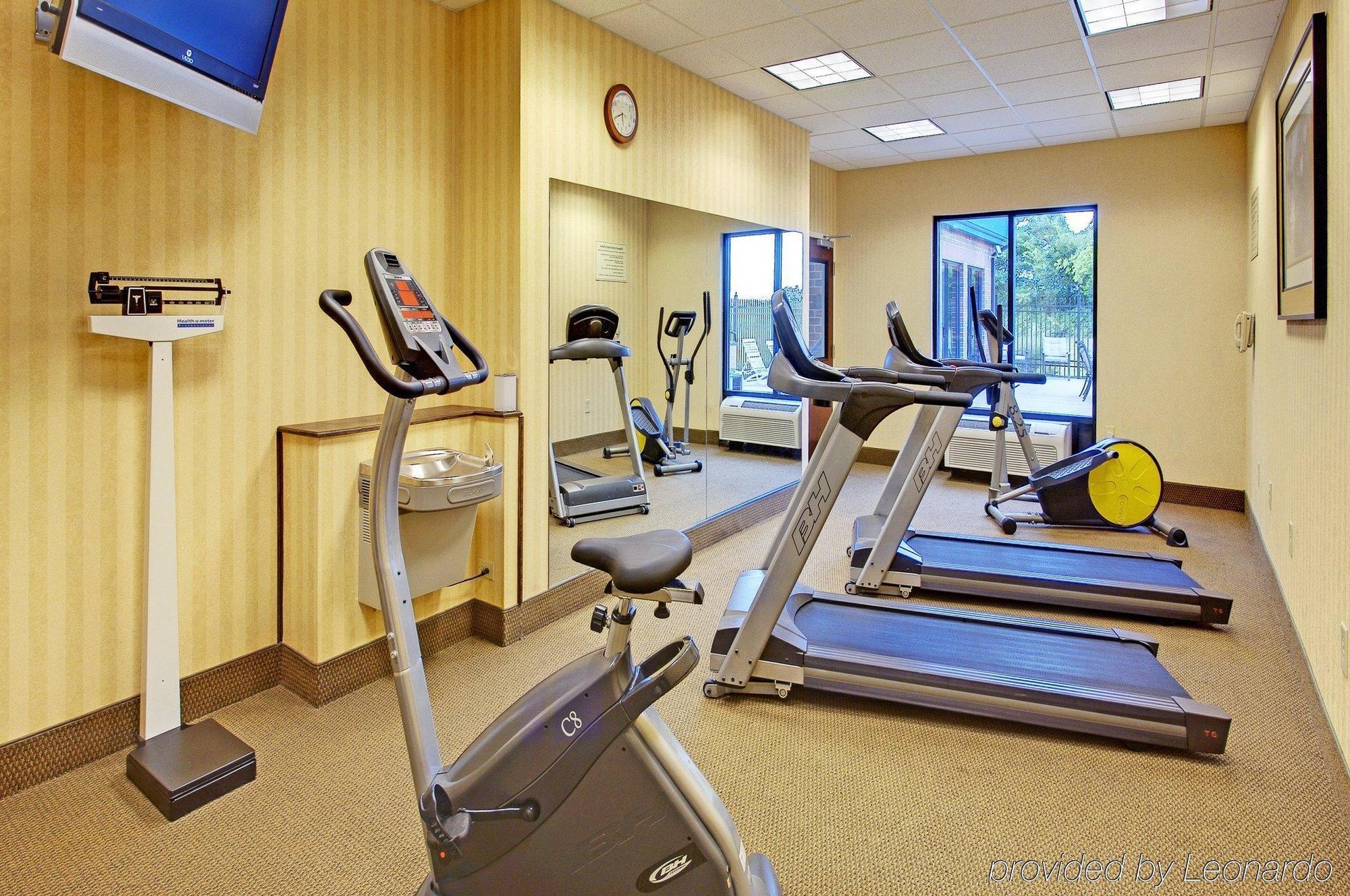 Holiday Inn Express & Suites Dyersburg By Ihg Экстерьер фото