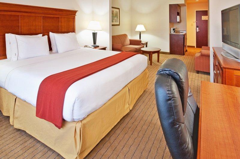Holiday Inn Express & Suites Dyersburg, An Ihg Hotel Экстерьер фото