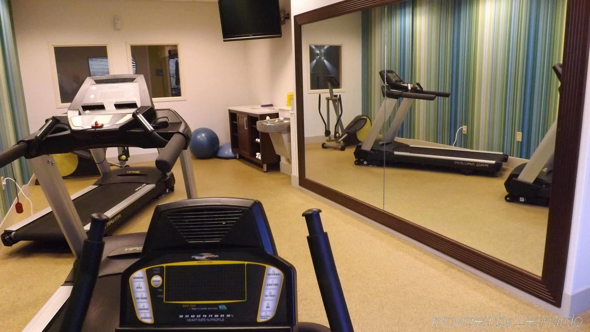 Holiday Inn Express & Suites Dyersburg By Ihg Экстерьер фото