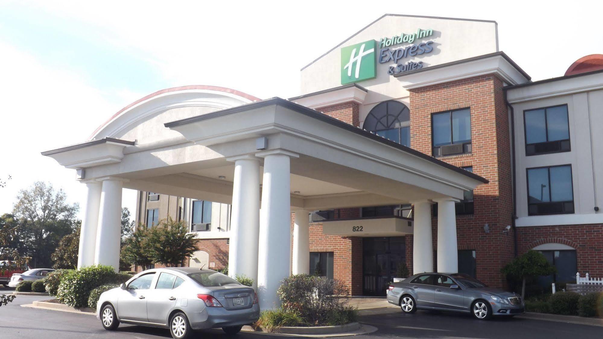 Holiday Inn Express & Suites Dyersburg By Ihg Экстерьер фото